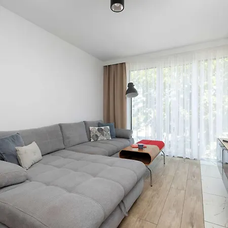 Apartmán Przytulny Z Miejscem Parkingowym W Kolobrzegu By Renters