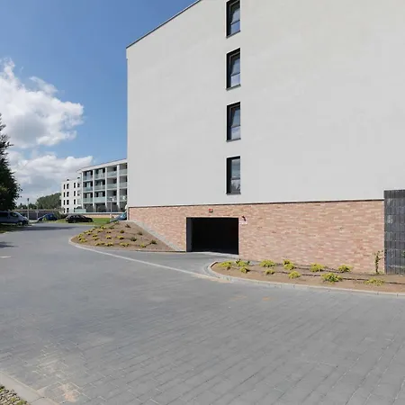 Przytulny Z Miejscem Parkingowym W Kolobrzegu By Renters Kolobřeh